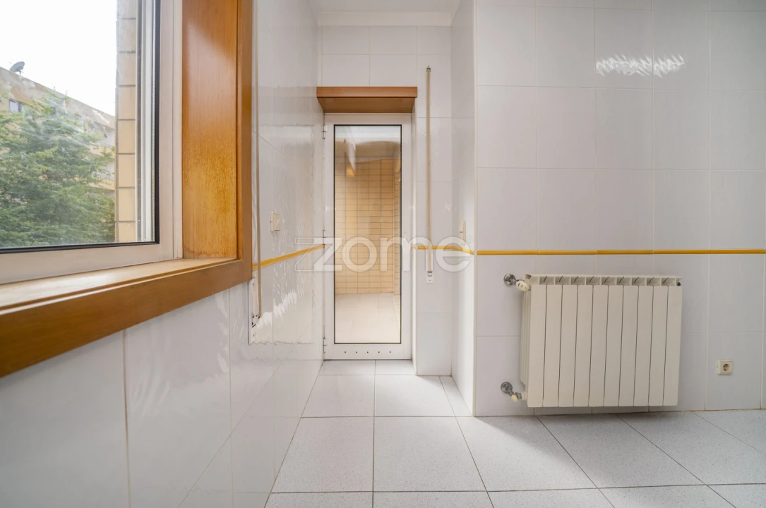 Apartamento T3 para Arrendamento em São Vitor (Braga) Foto 11