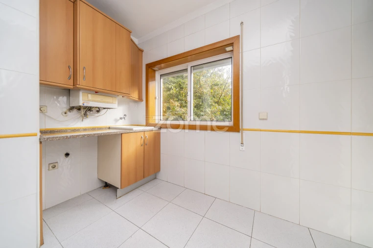 Apartamento T3 para Arrendamento em São Vitor (Braga) Foto 10