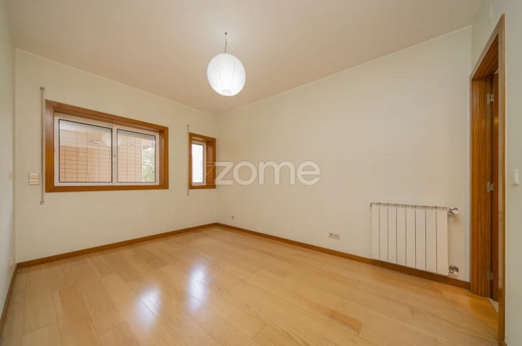 Apartamento T3 para Arrendamento em São Vitor (Braga) Foto 20