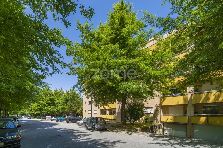 Apartamento T3 para Arrendamento em São Vitor (Braga) Foto 5