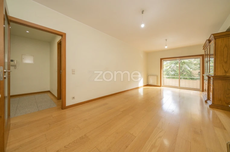 Apartamento T3 para Arrendamento em São Vitor (Braga) Foto 7