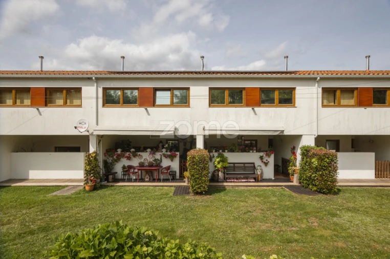 Moradia T2 para Venda em Venda Nova e Pondras Foto 15