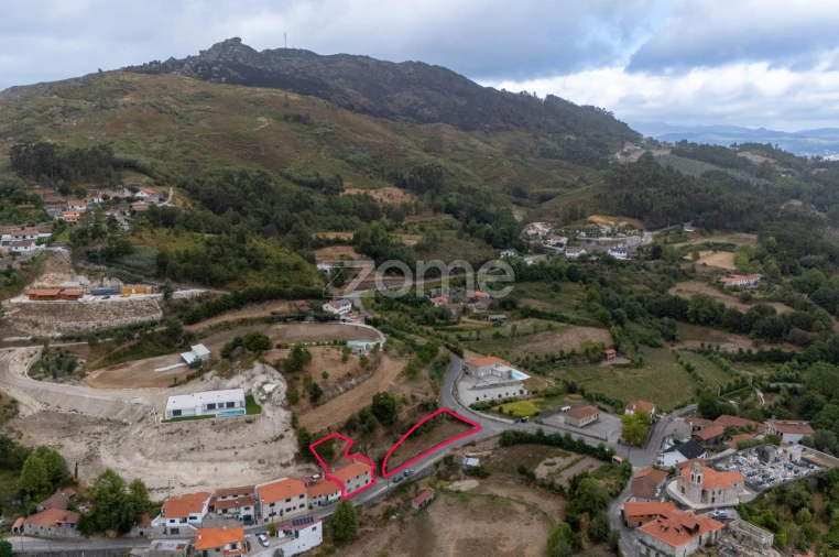 Moradia T3 para Venda em Alvite e Passos Foto 38