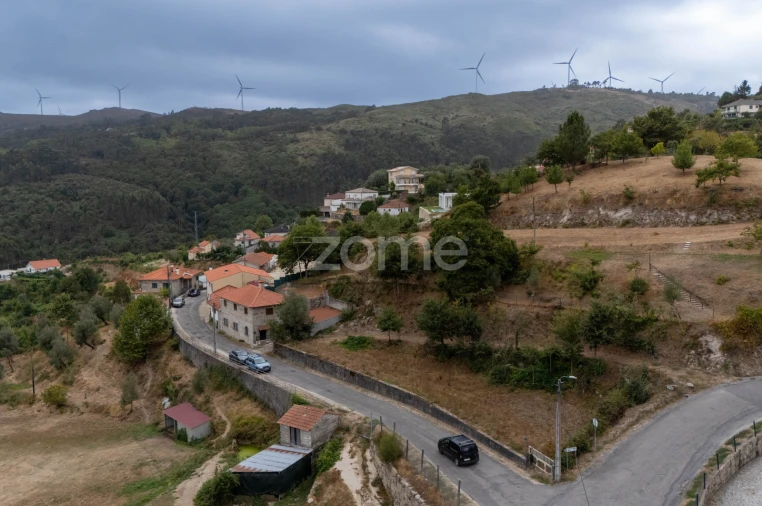 Moradia T3 para Venda em Alvite e Passos Foto 35