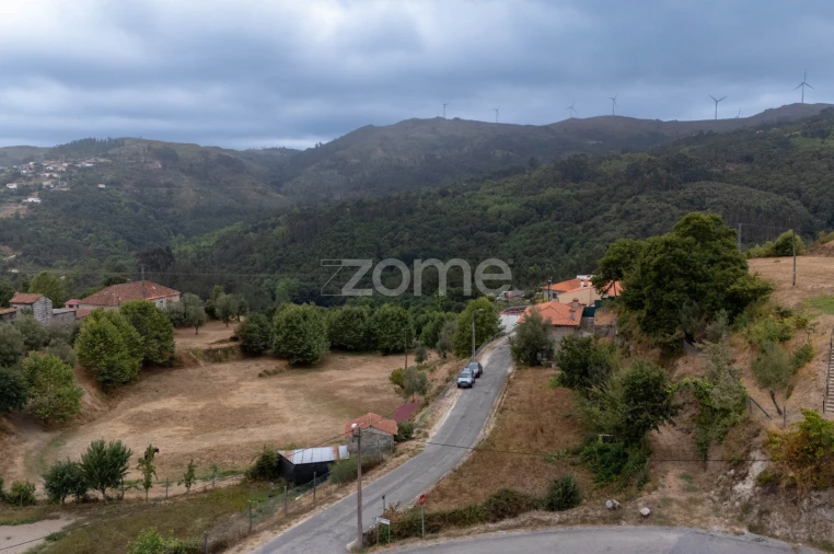 Moradia T3 para Venda em Alvite e Passos Foto 36