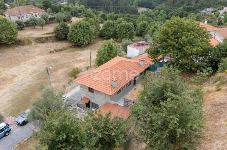 Moradia T3 para Venda em Alvite e Passos Foto 37