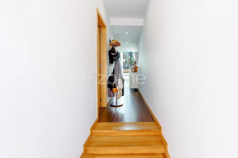 Moradia T4 para Venda em Rio Tinto Foto 3