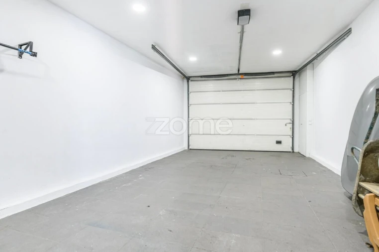 Moradia T4 para Venda em Rio Tinto Foto 33