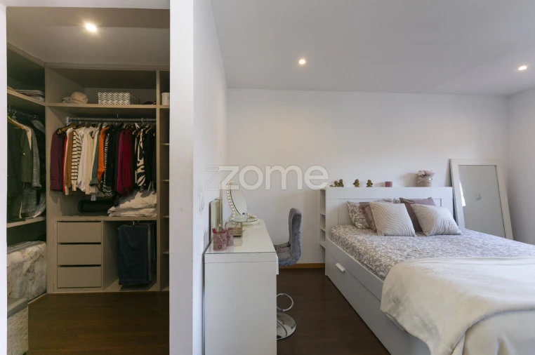 Moradia T4 para Venda em Rio Tinto Foto 25