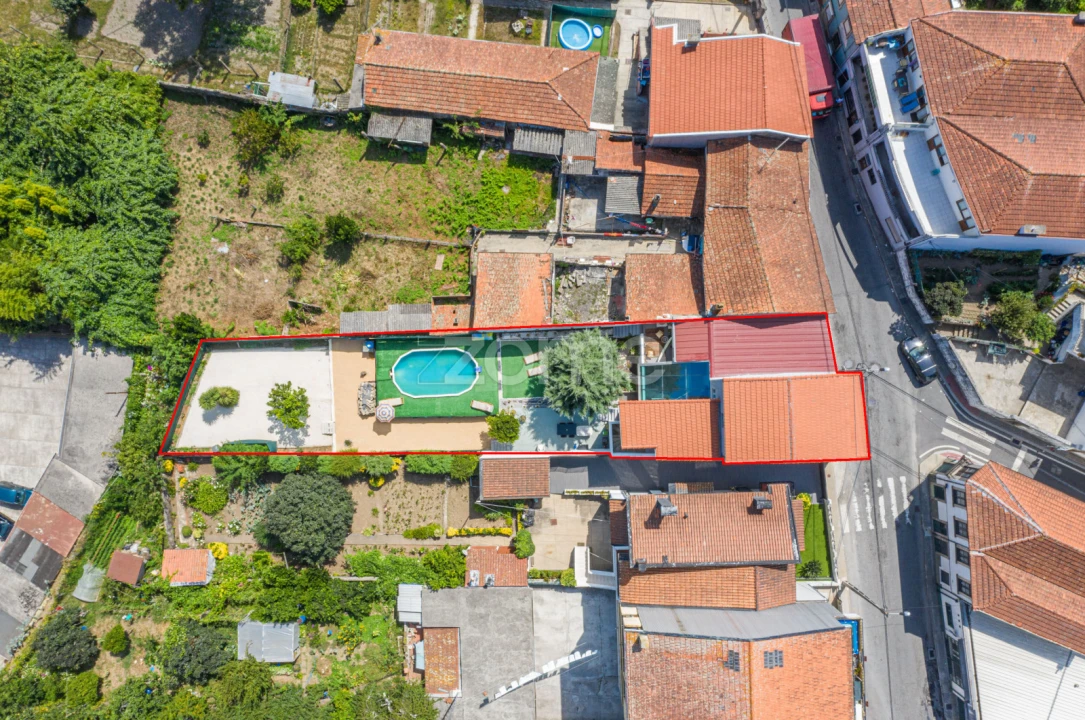 Moradia T4 para Venda em Rio Tinto Foto 35