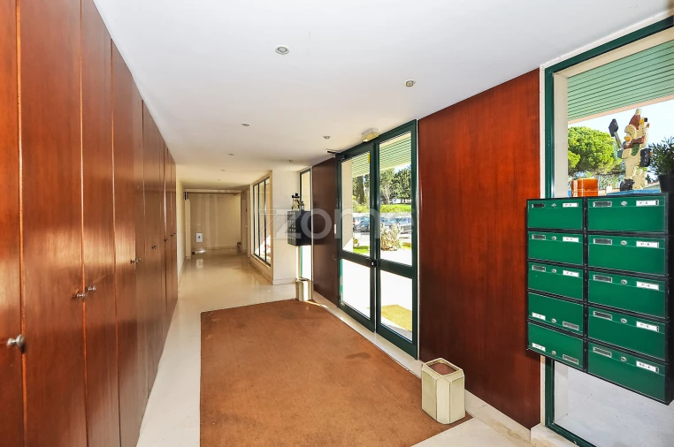 Apartamento T5 para Venda em Oeiras e São Julião da Barra, Paço de Arcos e Caxias Foto 43