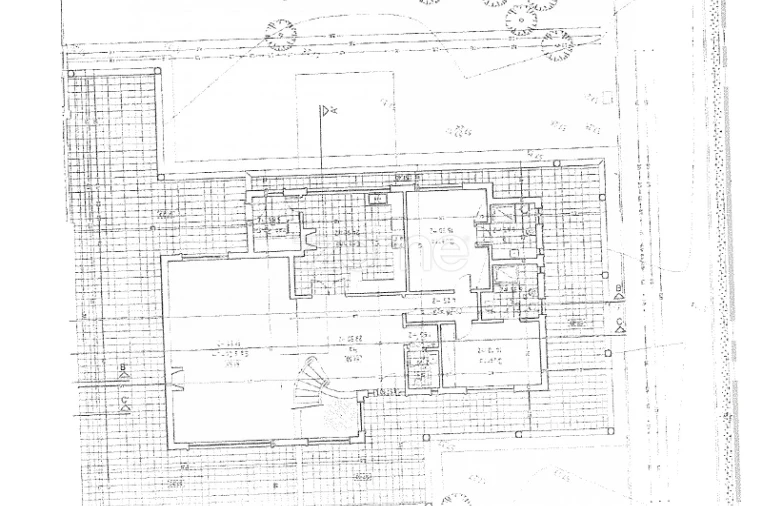 Moradia T6 para Venda em Corroios Foto 58