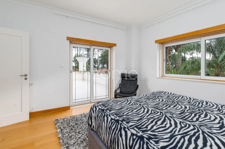 Moradia T6 para Venda em Corroios Foto 25