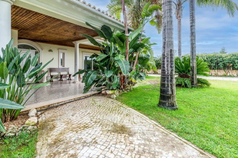 Moradia T6 para Venda em Corroios Foto 52