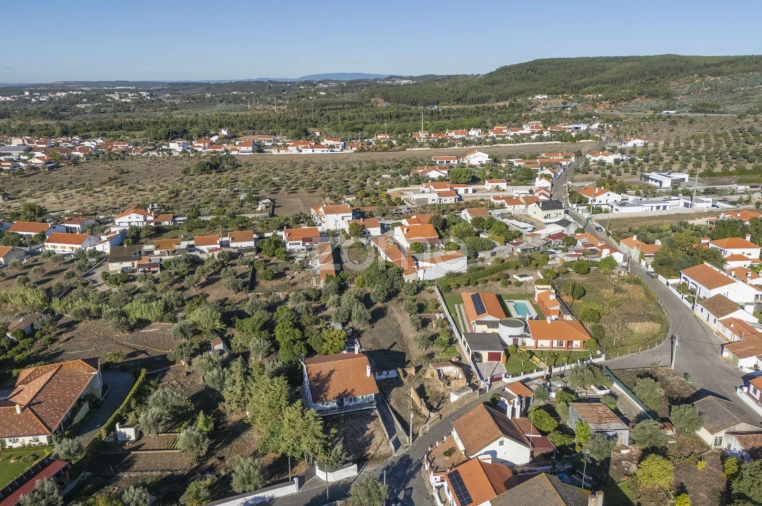 Moradia T1 para Venda em Montalvo Foto 15