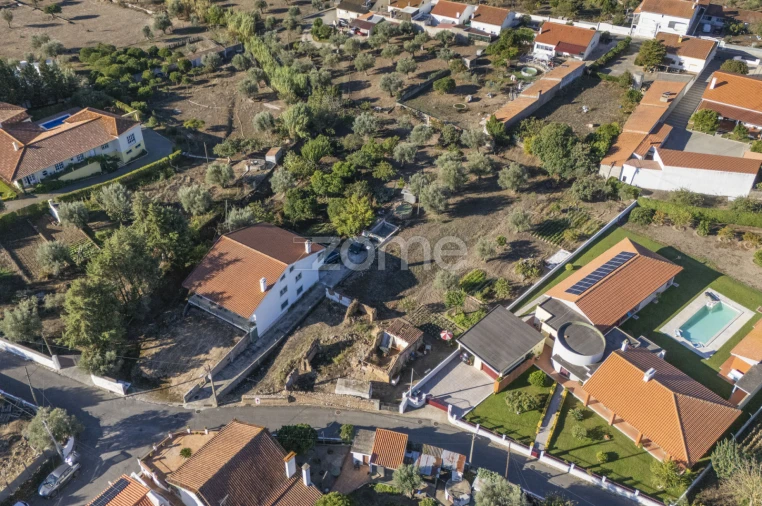 Moradia T1 para Venda em Montalvo Foto 8