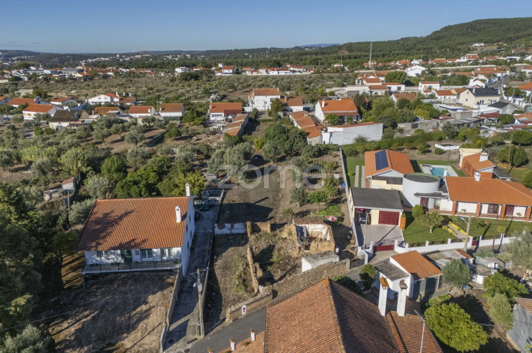 Moradia T1 para Venda em Montalvo Foto 3