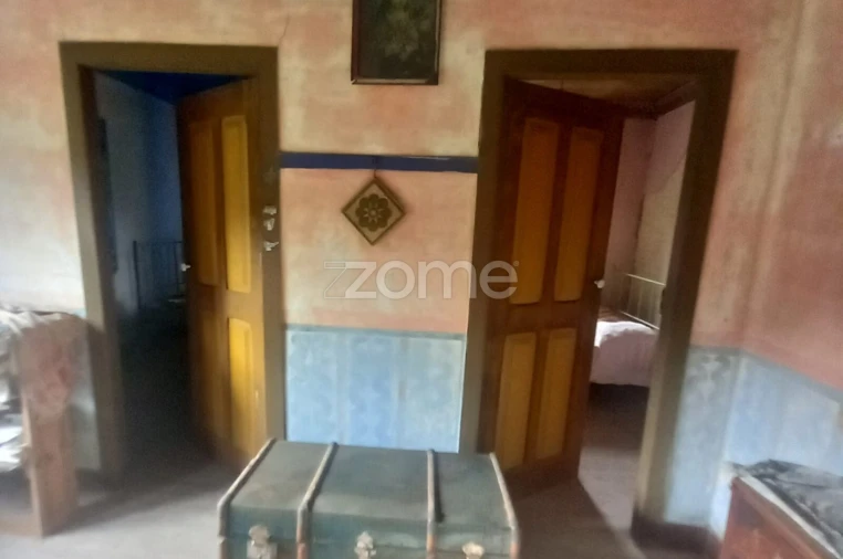 Moradia T6 para Venda em Trezoi Foto 11