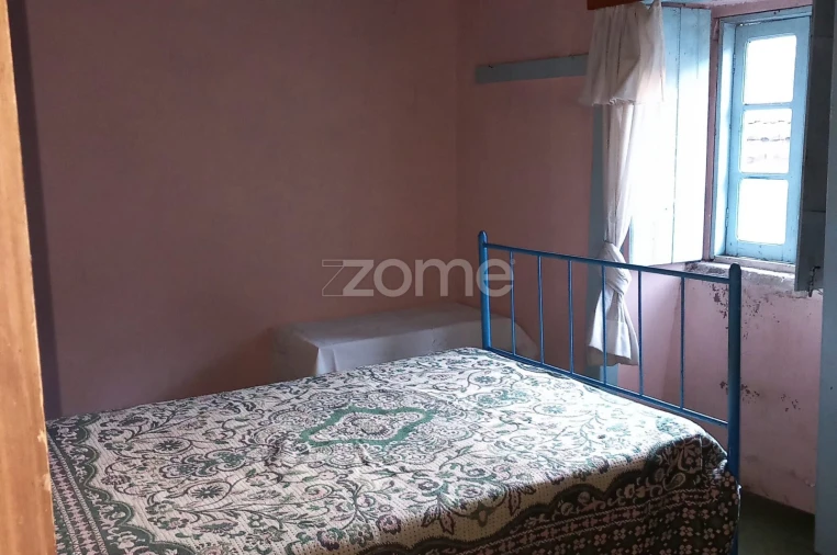 Moradia T5 para Venda em Trezoi Foto 25