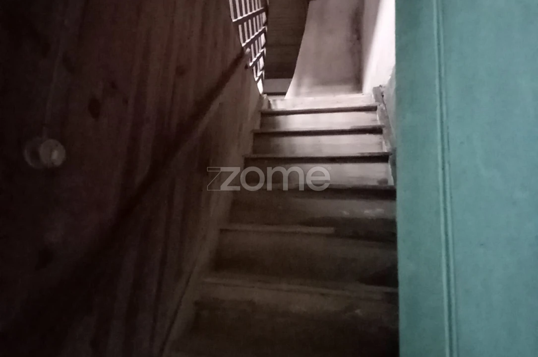 Moradia T5 para Venda em Trezoi Foto 14