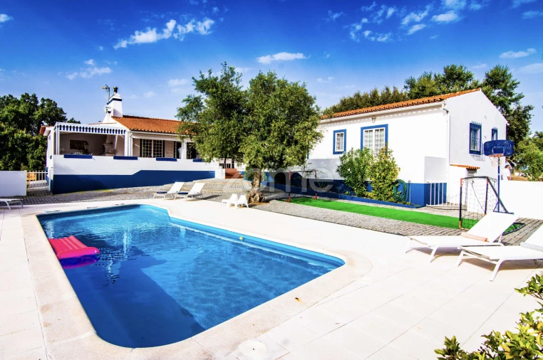 Quinta T5 para Venda em Crato e Mártires, Flor da Rosa e Vale do Peso Foto 1