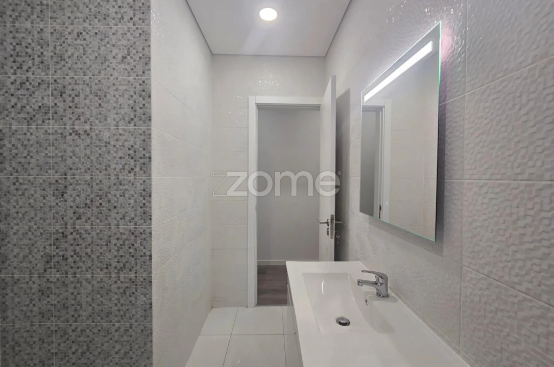 Apartamento T2 para Venda em Ponta Delgada (São Sebastião) Foto 10