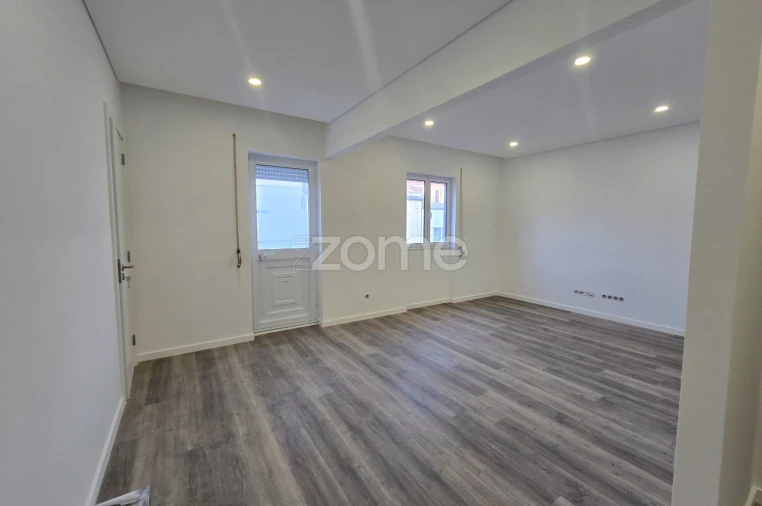 Apartamento T2 para Venda em Ponta Delgada (São Sebastião) Foto 6