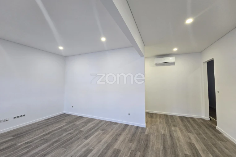 Apartamento T2 para Venda em Ponta Delgada (São Sebastião) Foto 5