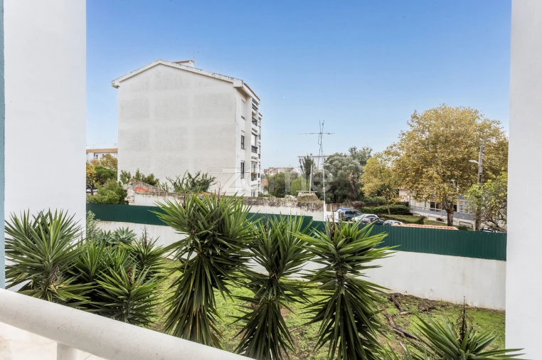 Apartamento T3 para Venda em Cascais e Estoril Foto 8