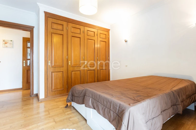 Apartamento T3 para Venda em Cascais e Estoril Foto 10