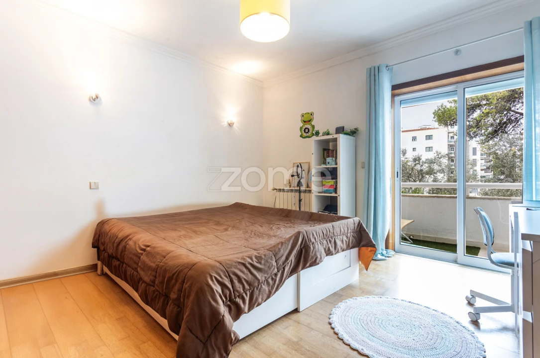Apartamento T3 para Venda em Cascais e Estoril Foto 12