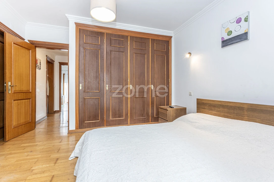 Apartamento T3 para Venda em Cascais e Estoril Foto 14