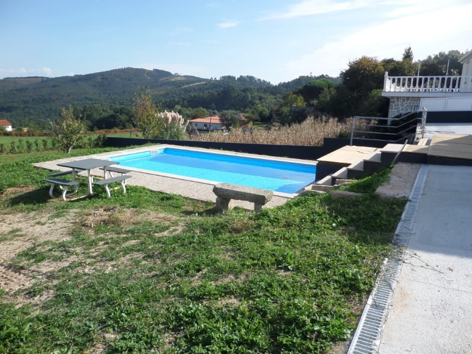 Moradia T3 para Venda em Candemil e Gondar Foto 22