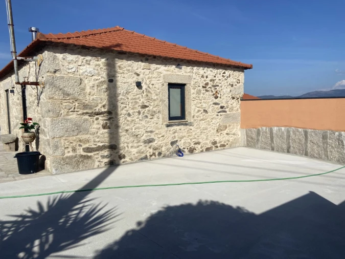 Moradia T3 para Venda em Candemil e Gondar Foto 4