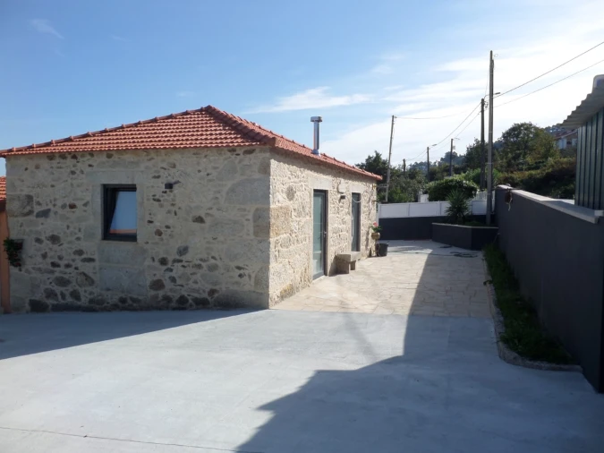 Moradia T3 para Venda em Candemil e Gondar Foto 27