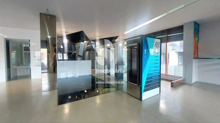 Negócio para Venda em Póvoa de Varzim, Beiriz e Argivai Foto 1