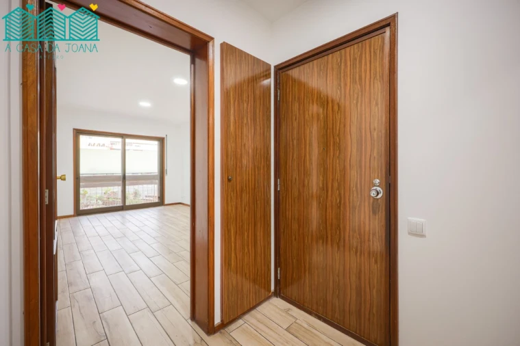 Apartamento T2 para Arrendamento em Ílhavo (São Salvador) Foto 8