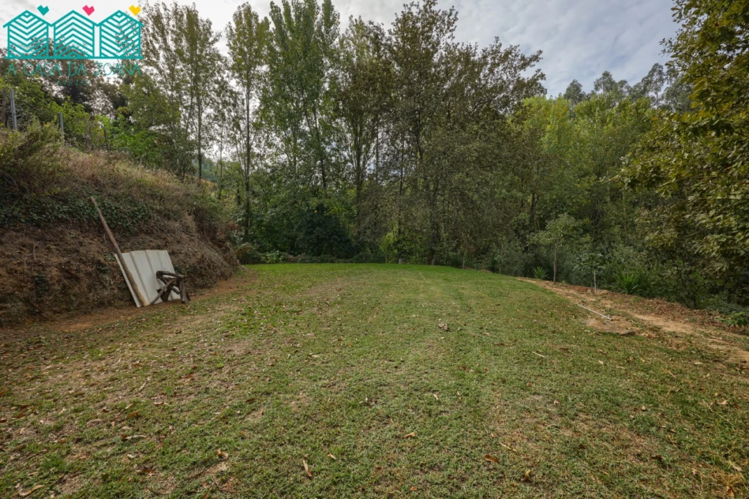 Moradia T5 para Venda em Cedrim e Paradela Foto 15