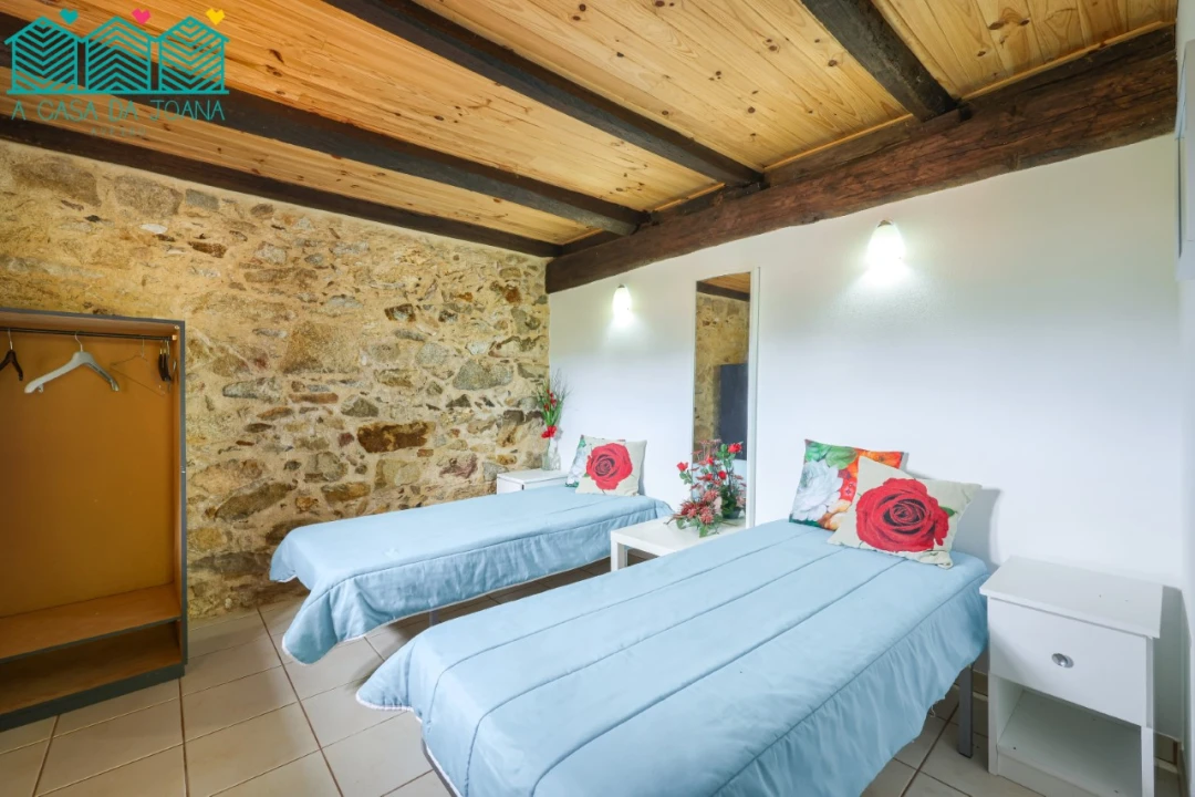 Moradia T5 para Venda em Cedrim e Paradela Foto 21