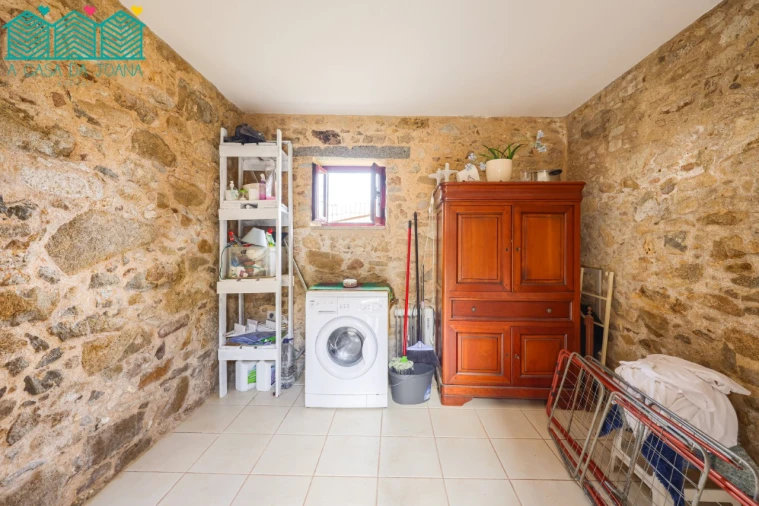 Moradia T5 para Venda em Cedrim e Paradela Foto 30