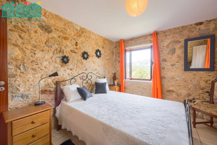 Moradia T5 para Venda em Cedrim e Paradela Foto 32