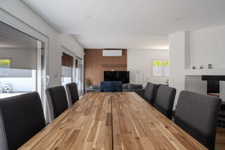 Moradia T4 para Venda em Corroios Foto 17