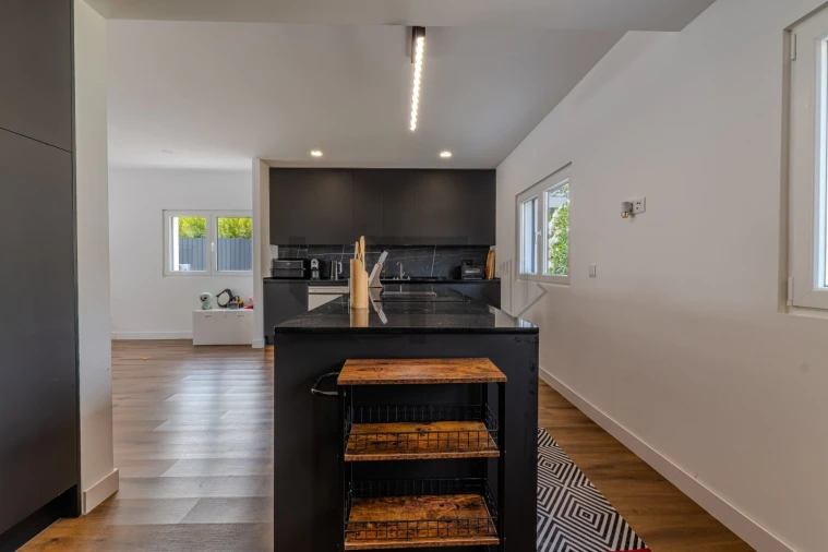 Moradia T4 para Venda em Corroios Foto 20