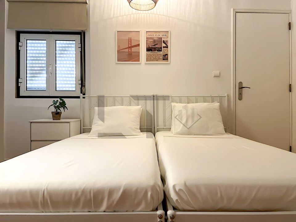 Apartamento T3 para Venda em Ajuda Foto 15