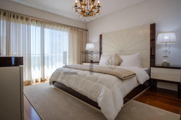 Apartamento T5 para Venda em Alvalade Foto 25