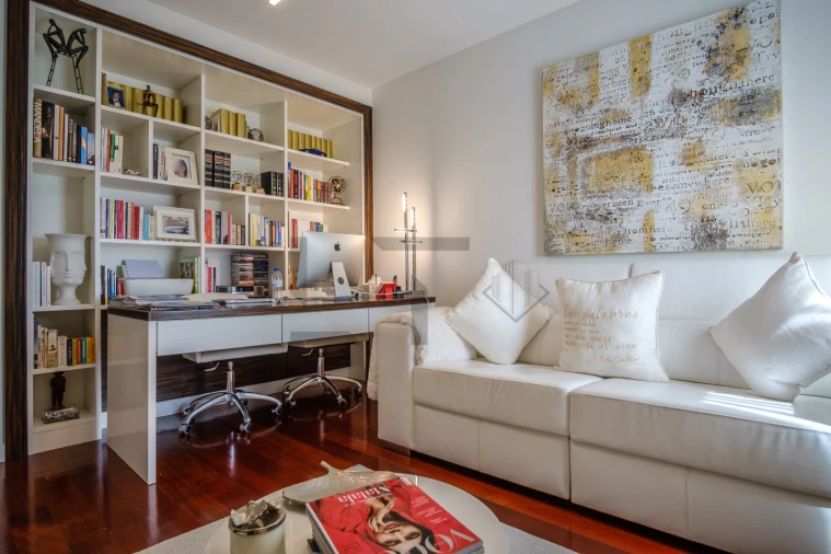 Apartamento T5 para Venda em Alvalade Foto 50