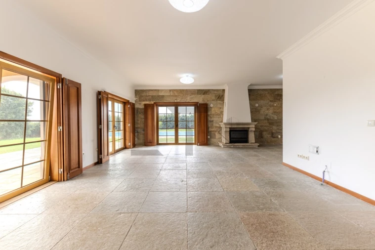 Quinta T4 para Venda em Mafra Foto 6