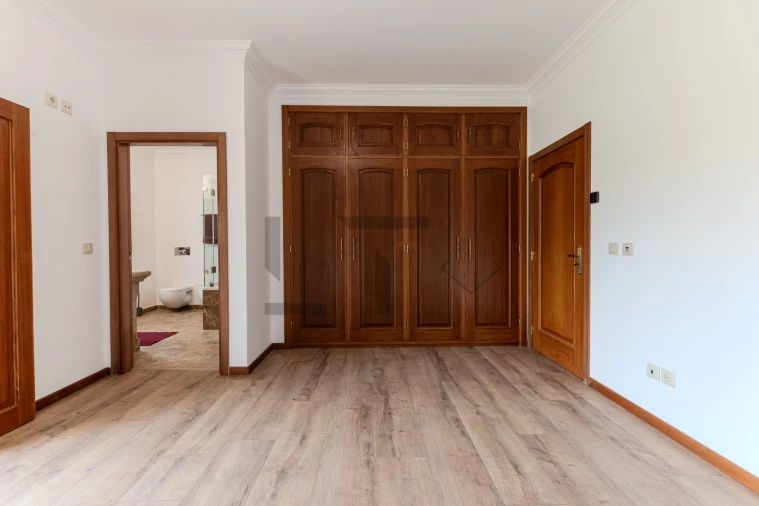 Quinta T4 para Venda em Mafra Foto 29