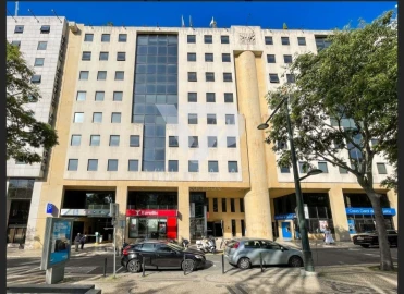 Escritório para Arrendamento em Santo António