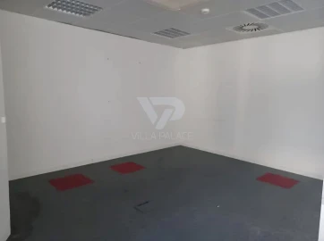 Escritório para Arrendamento em Santo António